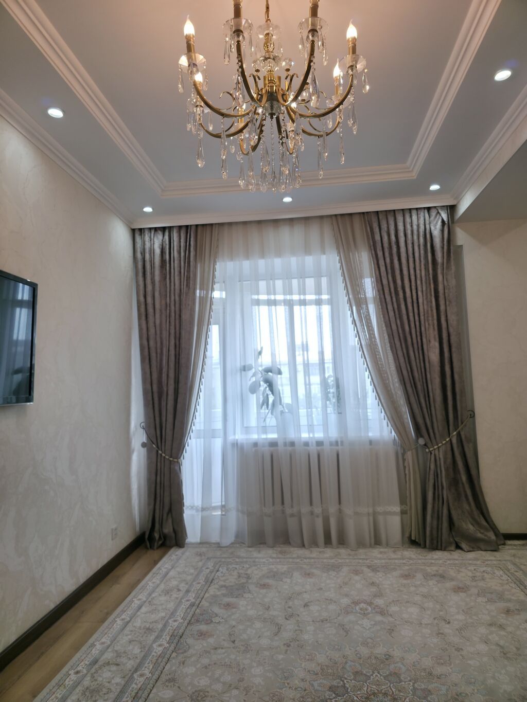 3 комнаты, 94 м², Элитка, 4 этаж: фото 2