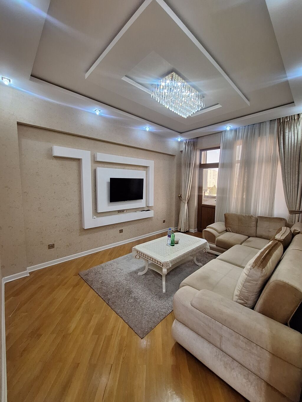 3 otaqlı, Yeni tikili, 75 kv. m