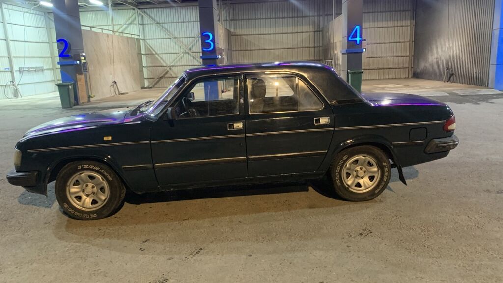 ГАЗ 3110 Volga: 1998 г., 2.4 л, Механика, Бензин, Седан: фото 4