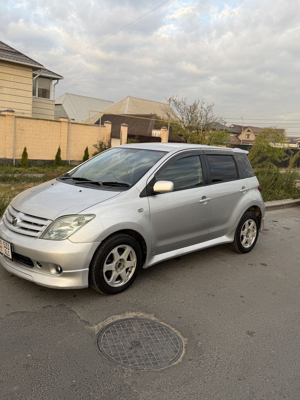 Toyota Ist: 2002 г., 1.5 л, Автомат, Бензин, Хэтчбэк: фото 6