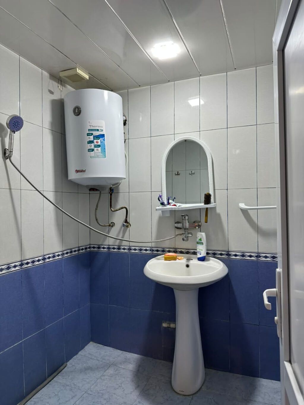 Bakı, Bakıxanov qəs., 3 otaqlı, Köhnə tikili, 60 kv. m