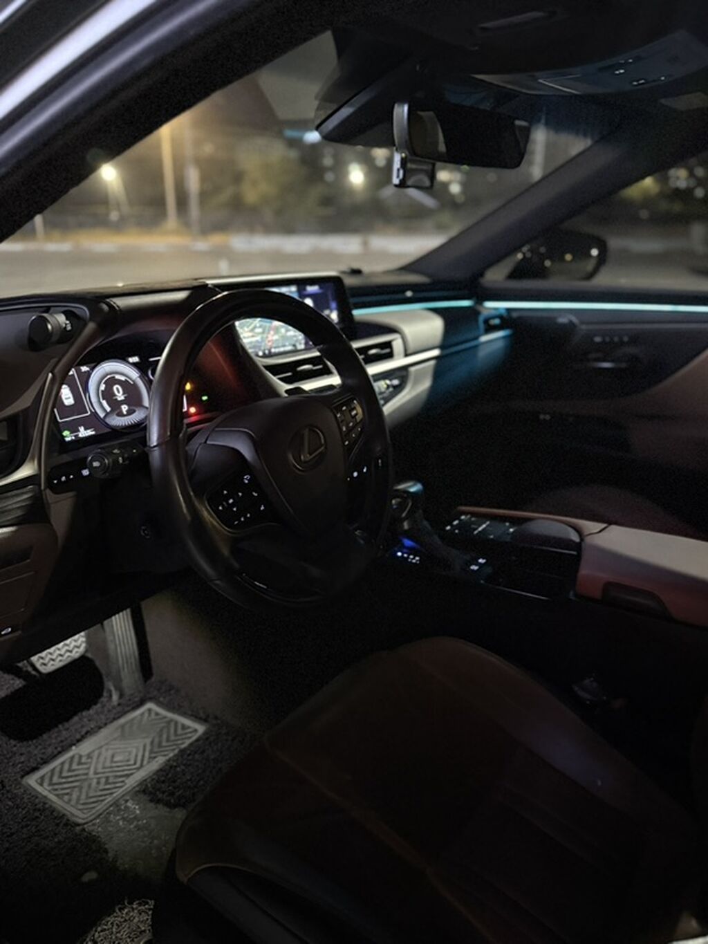Lexus ES: 2020 г., 2.5 л, Вариатор, Гибрид, Седан: фото 6