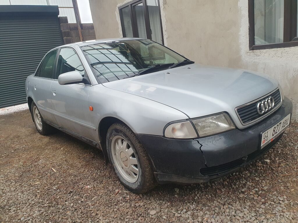 Audi A4: 1998 г., 1.8 л, Автомат, Бензин, Седан: фото 3