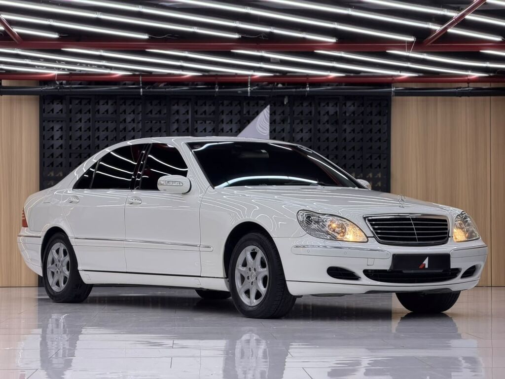 Mercedes-Benz S-Class: 2004 г., 5 л, Автомат, Бензин, Седан: фото 2