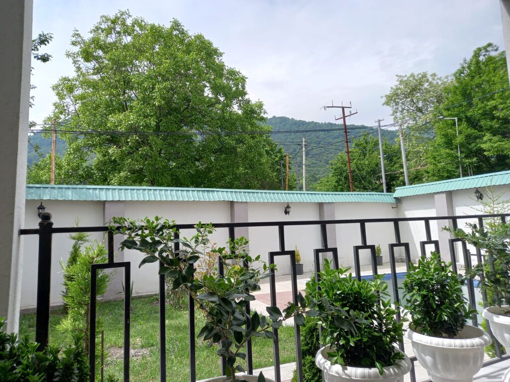 229 kv. m, 7 otaqlı, Hovuzlu, Kombi, Qaz, İnternet