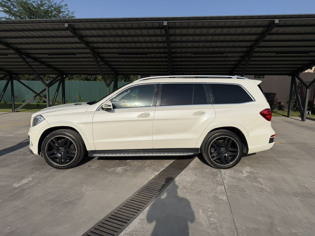 Mercedes-Benz GL-Class: 2014 г., 4.7 л, Автомат, Бензин, Внедорожник: фото 6