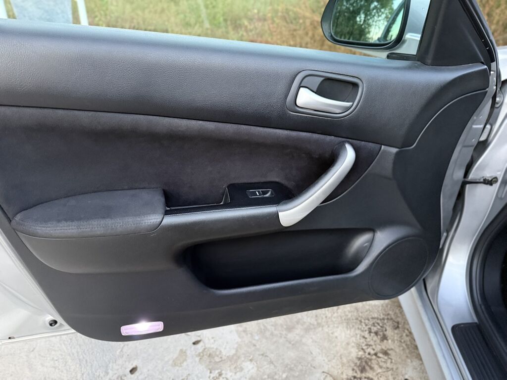 Honda Accord: 2003 г., 2 л, Механика, Бензин, Седан: фото 6