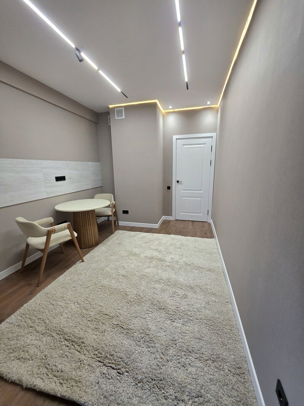 2 комнаты, 61 м², Пишпек Элитка, 5 этаж, Дизайнерский ремонт: фото 6