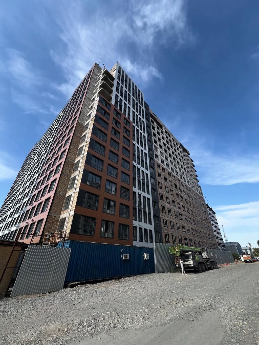 2 комнаты, 74 м², Тунгуч мкр Элитка, 8 этаж, ПСО (под самоотделку): фото 2