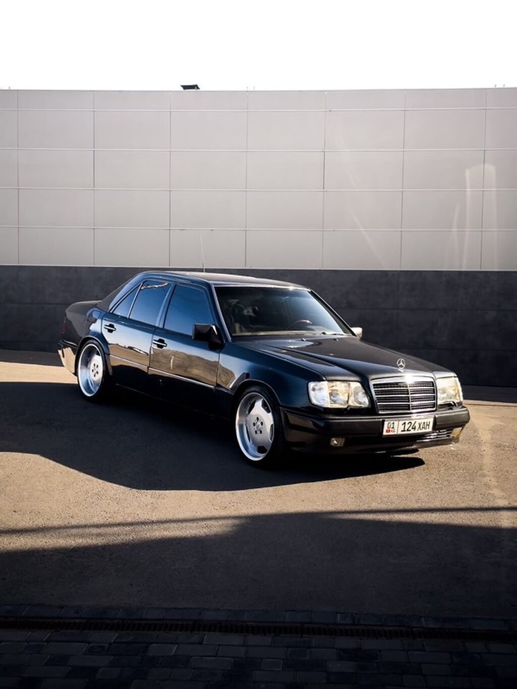 Mercedes-Benz W124