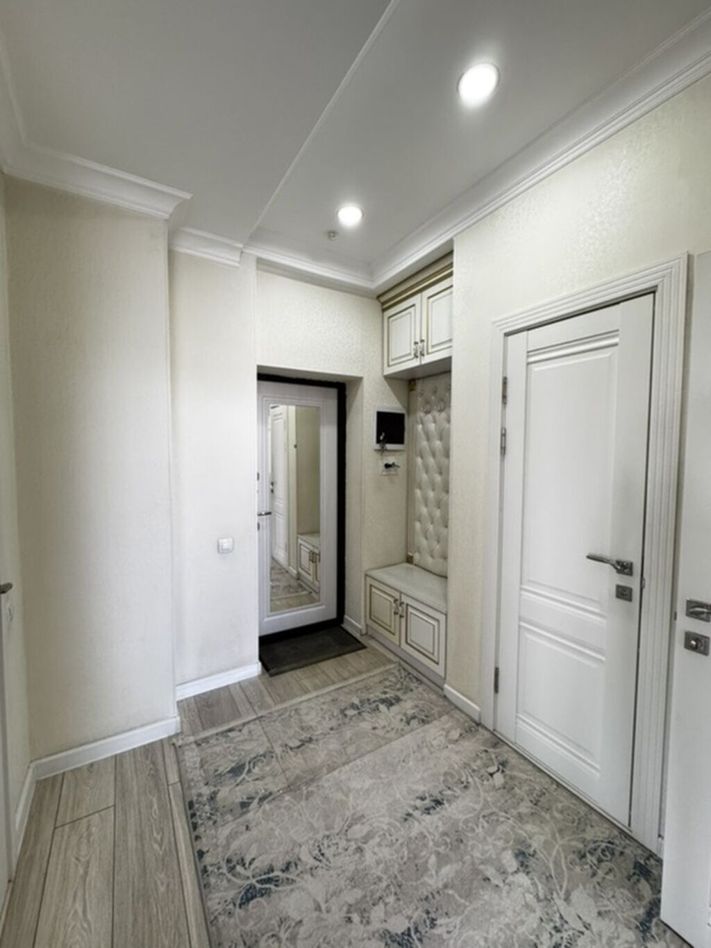 3 комнаты, 80 м², Восток-5 мкр Элитка, 10 этаж, Дизайнерский ремонт: фото 7
