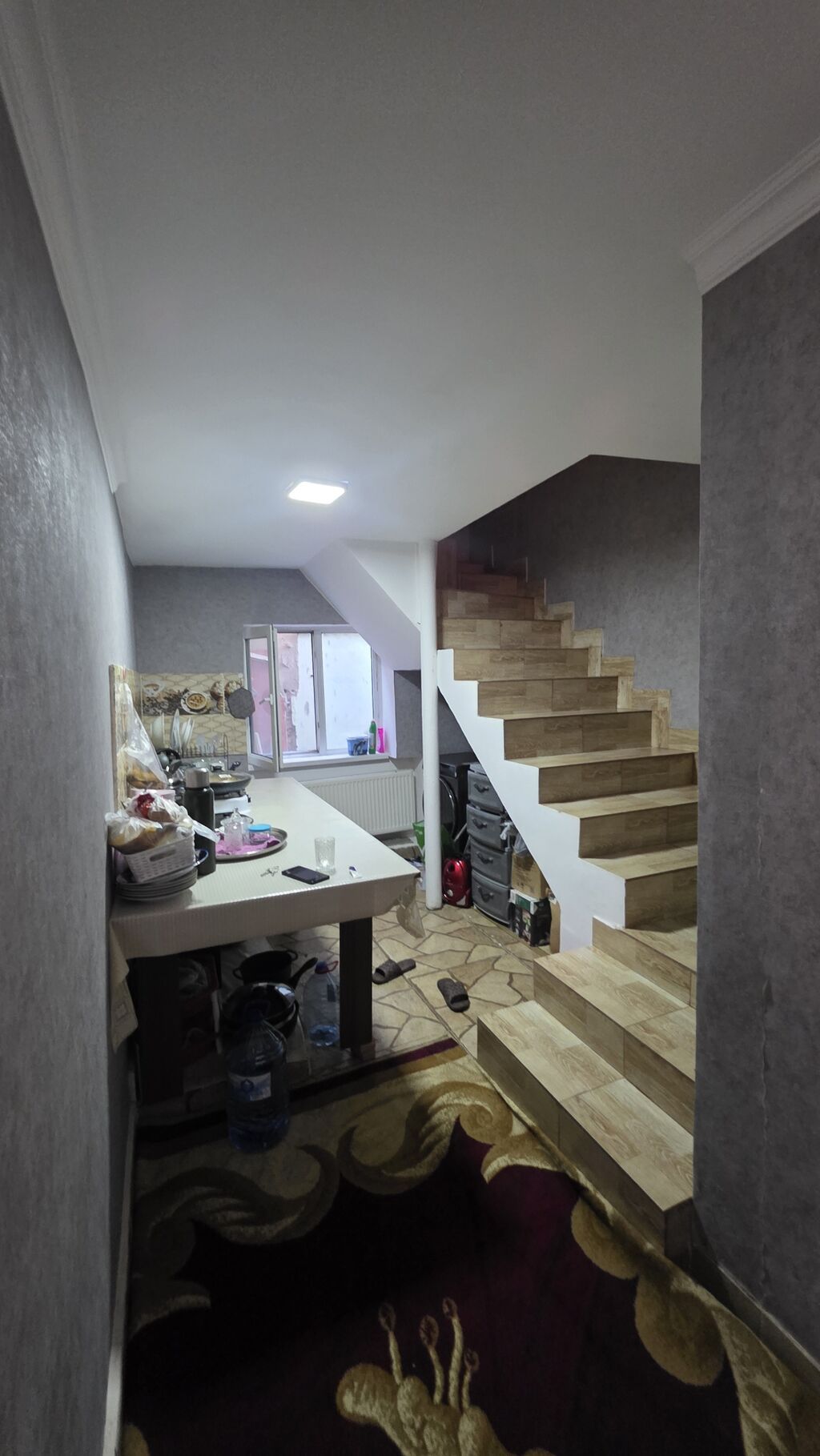 Sabunçu qəs. 4 otaqlı, 80 kv. m