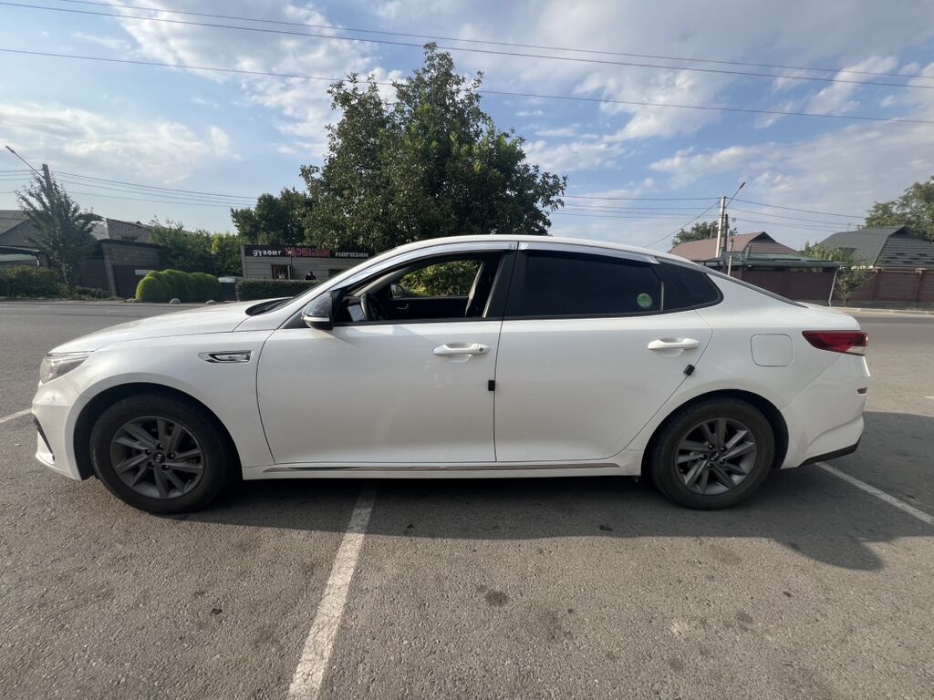 Kia K5: 2019 г., 2 л, Автомат, Газ, Седан: фото 2