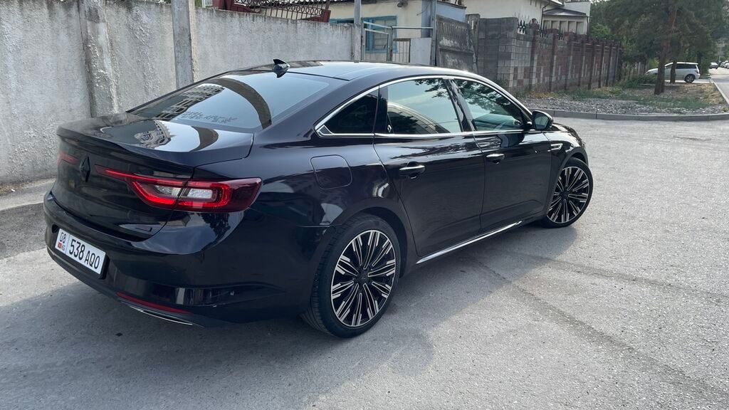 Renault SM6: 2018 г., 2 л, Автомат, Бензин, Седан: фото 8