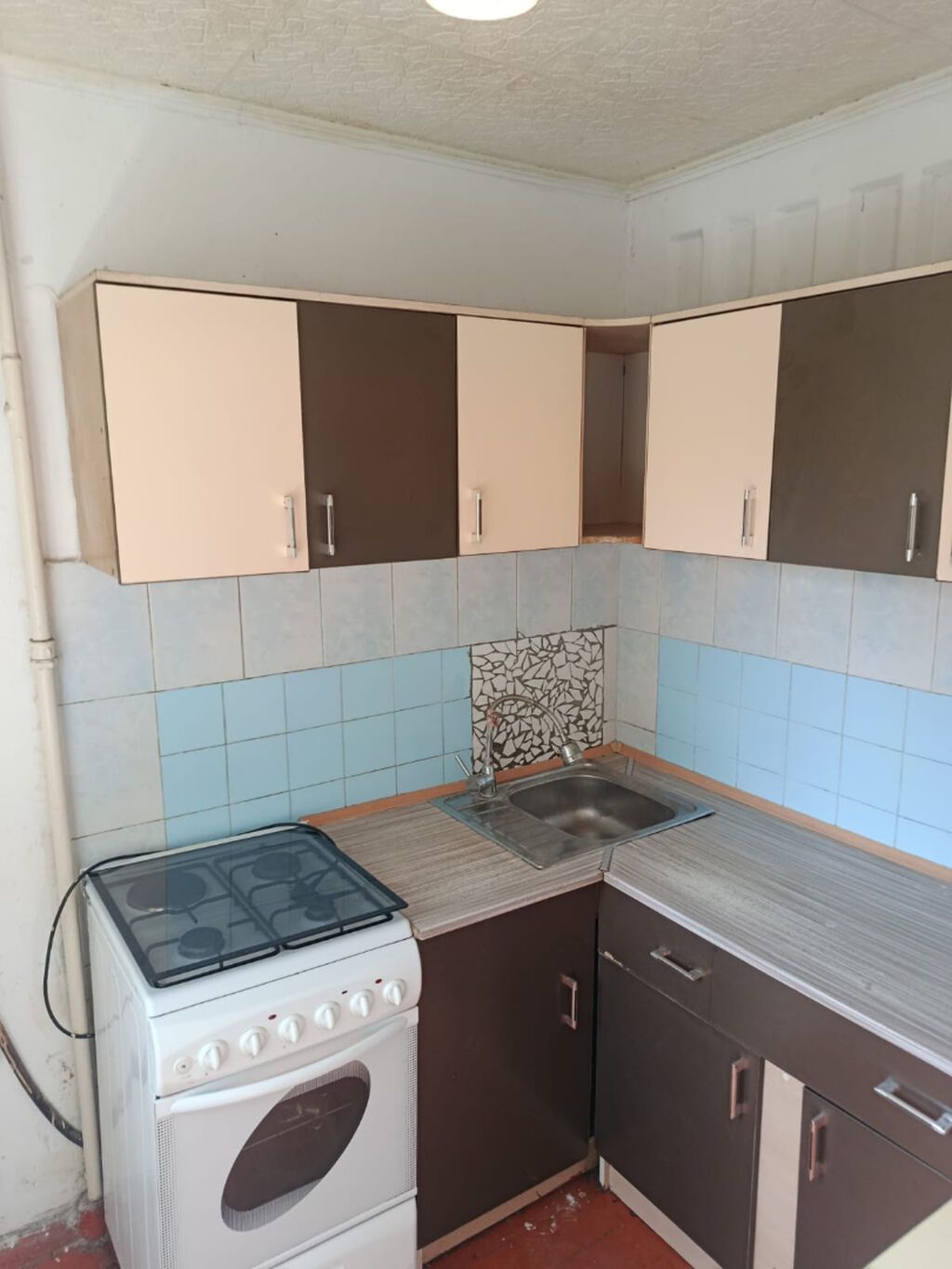 2 комнаты, 43 м², 104 серия, 3 этаж, Требуется ремонт: фото 5