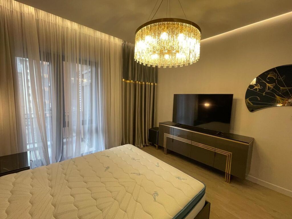 Ağ şəhər, 5 otaqlı, Yeni tikili, 220 kv. m