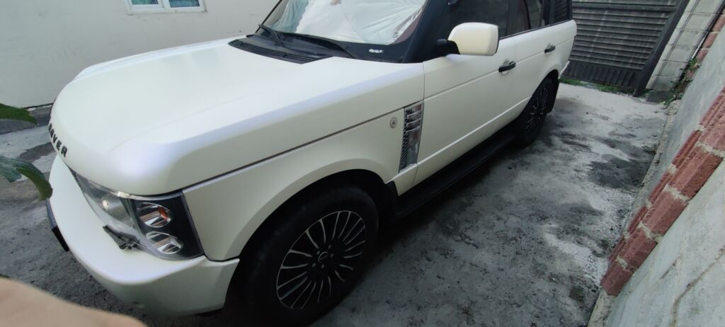 Land Rover Range Rover: 2004 г., 4.4 л, Автомат, Бензин, Внедорожник: фото 5