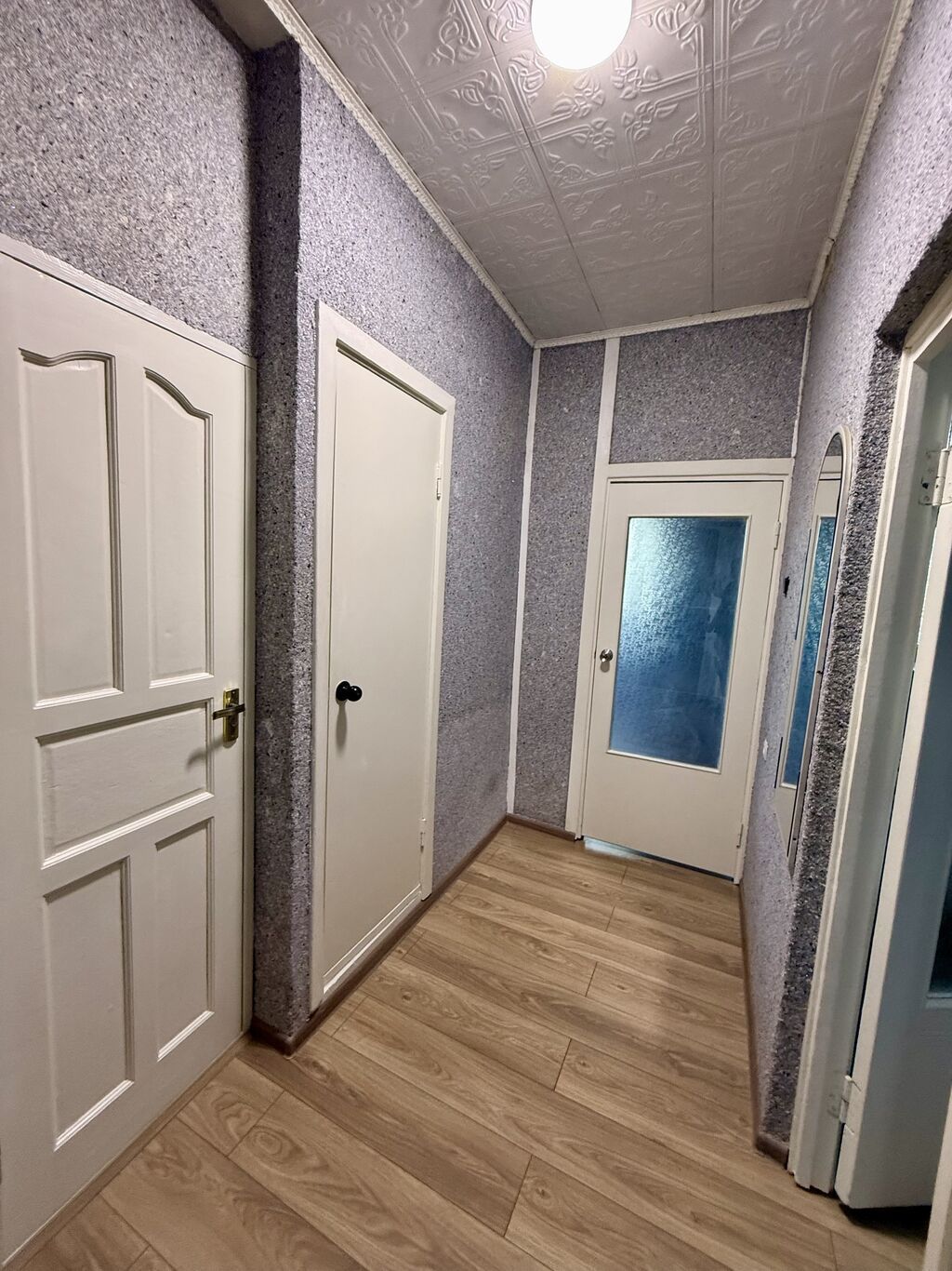 1 комната, 43 м², 12 мкр 106 серия, 4 этаж, Косметический ремонт: фото 7