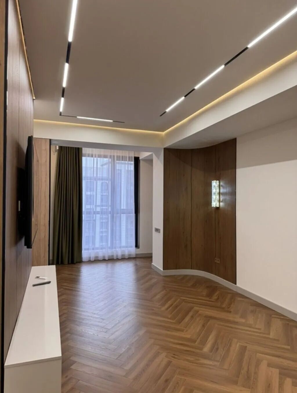 3 комнаты, 107 м², Элитка, 11 этаж, Дизайнерский ремонт: фото 2