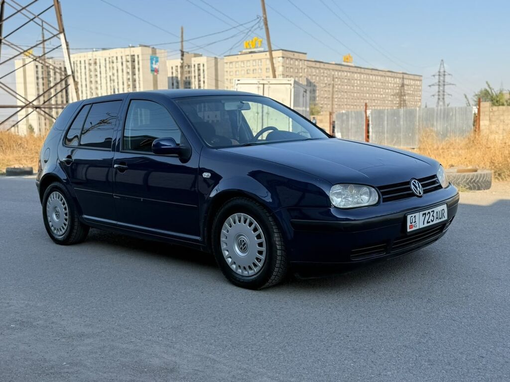 Volkswagen Golf: 2001 г., 1.4 л, Механика, Бензин, Хэтчбэк: фото 2