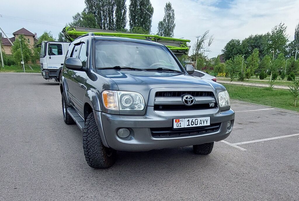 Toyota Sequoia: 2005 г., 4.7 л, Автомат, Газ, Внедорожник: фото 2