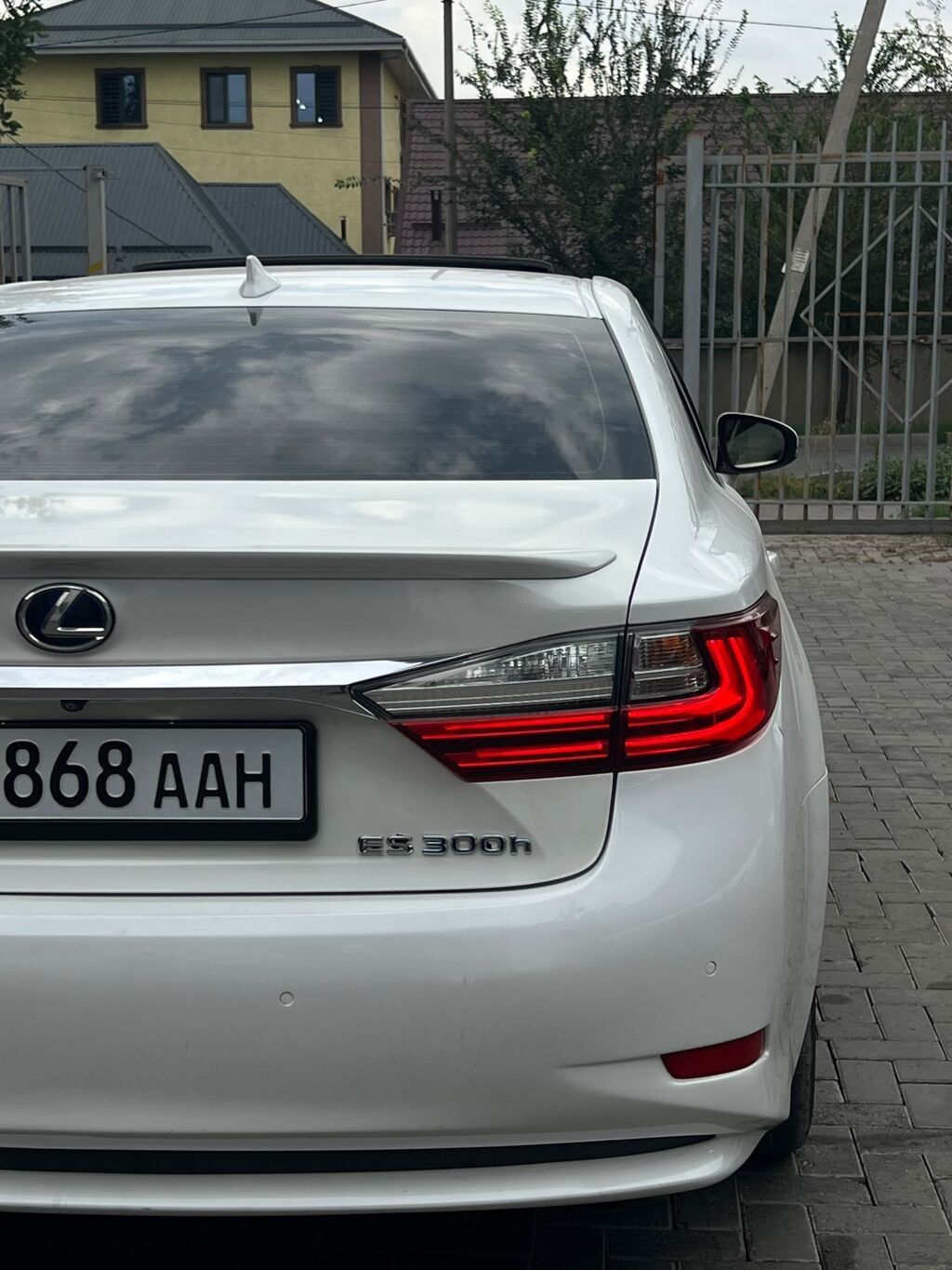Lexus ES: 2018 г., 2.5 л, Автомат, Гибрид, Седан: фото 7