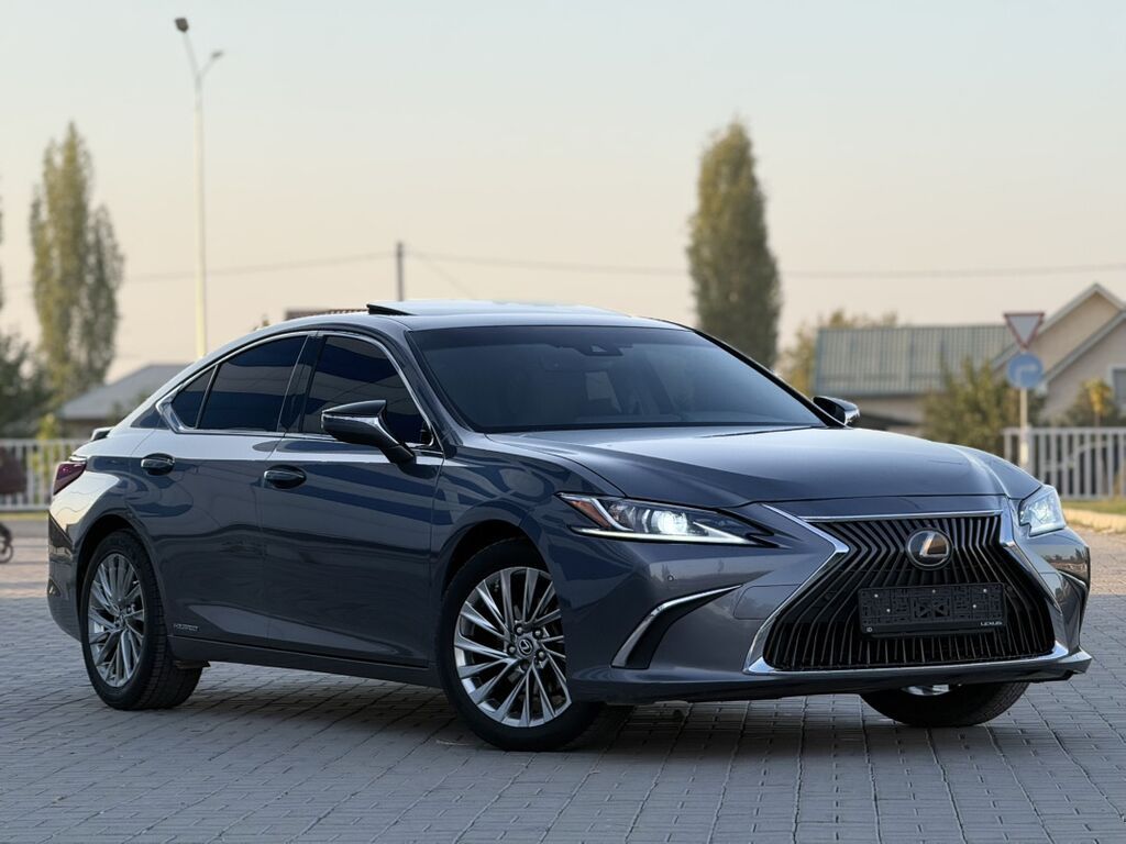 Lexus ES: 2019 г., 2.5 л, Автомат, Гибрид, Седан: фото 3
