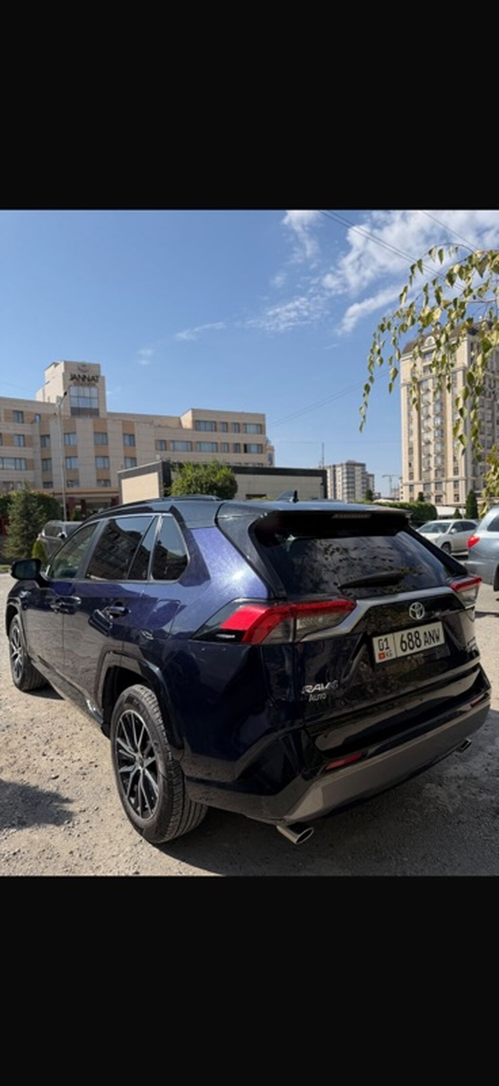 Toyota RAV4: 2022 г., Гибрид, Кроссовер: фото 2