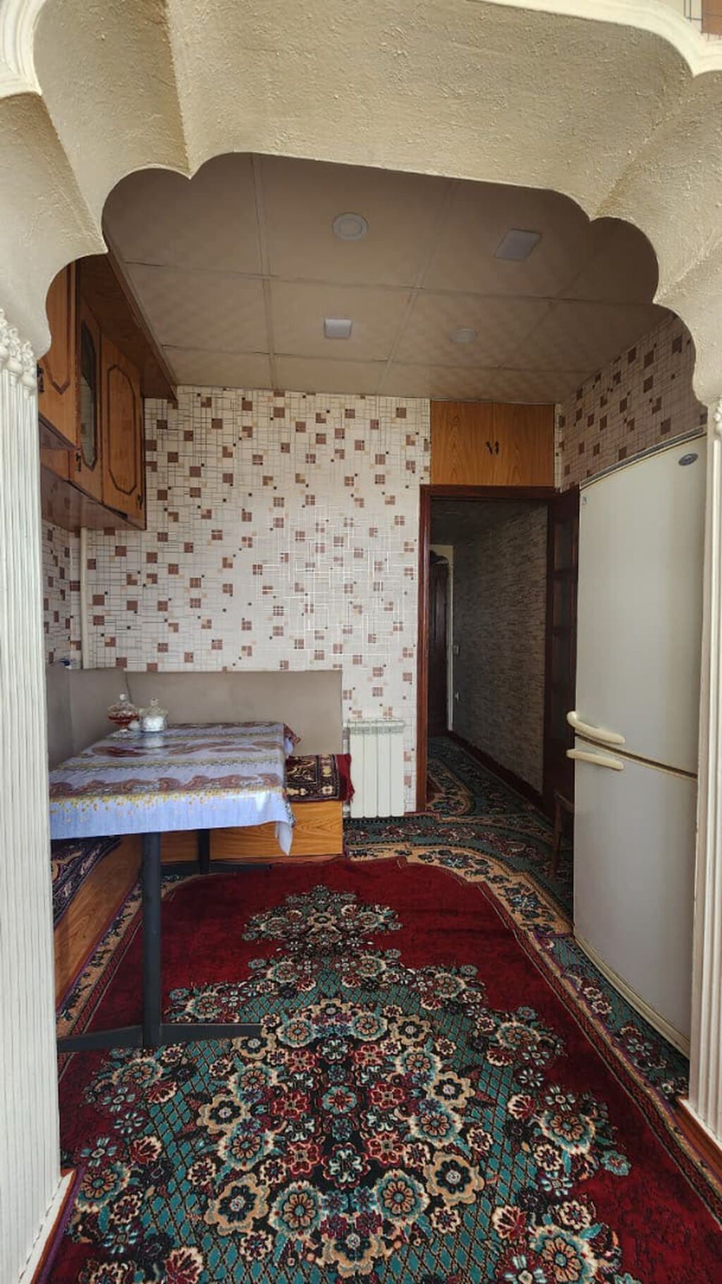 Bakı, Qaraçuxur qəs., 5 otaqlı, Köhnə tikili, 110 kv. m