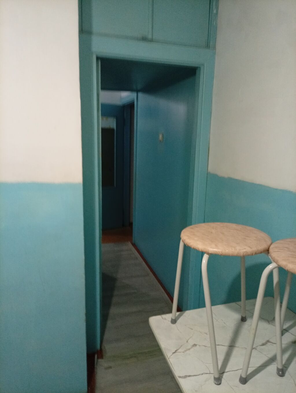 1 комната, 32 м², 3 мкр 104 серия, 4 этаж, Требуется ремонт: фото 3