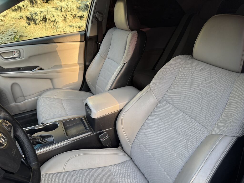 Toyota Camry: 2016 г., 2.5 л, Автомат, Бензин, Седан: фото 7