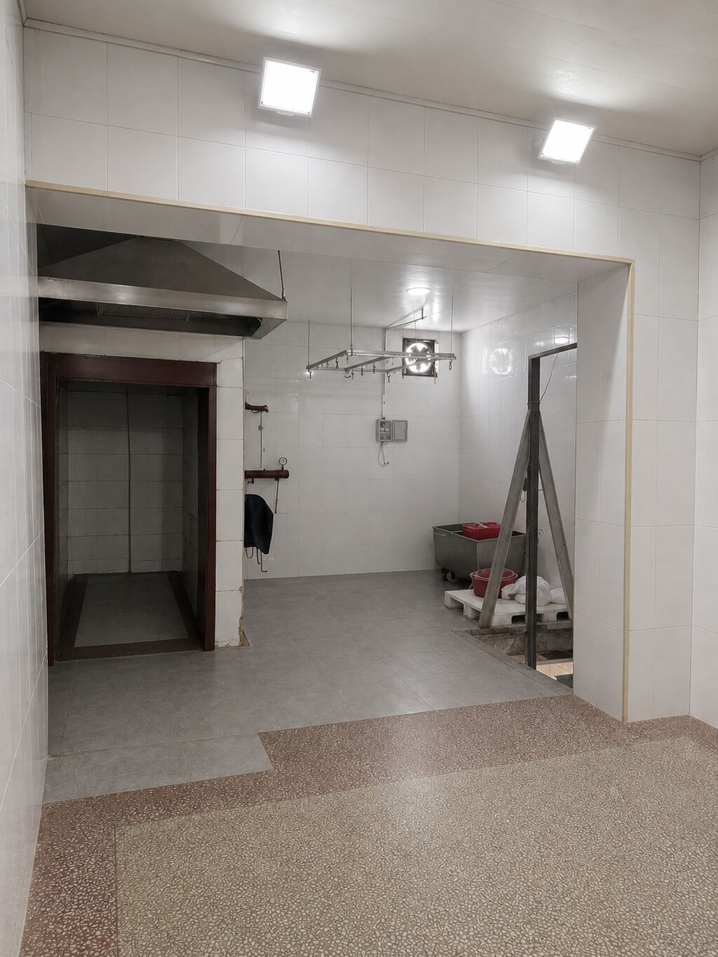 Kolbasa sexi. Abşeronda hazırda fəaliyyətdə olan hazır 17 min manatlıq