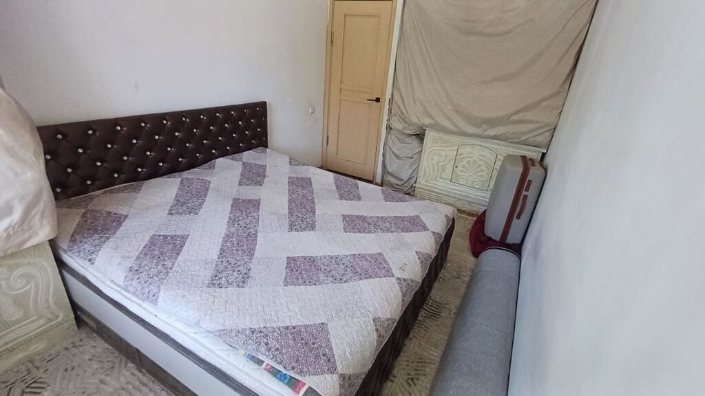 3 комнаты, 82 м², 106 серия, 4 этаж, Косметический ремонт — фото 4
