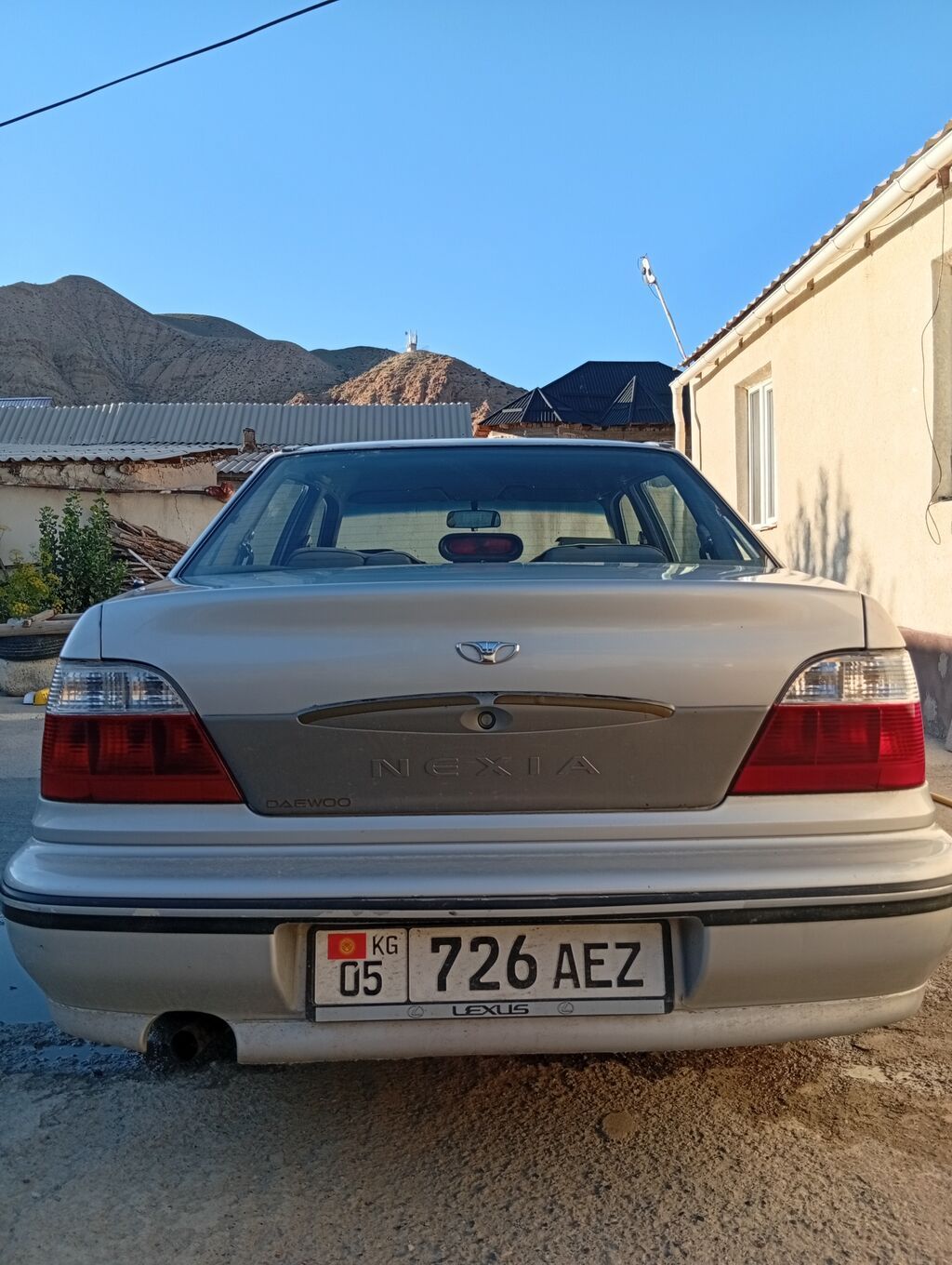 Daewoo Nexia: 2004 г., 1.5 л, Механика, Бензин, Седан: фото 4