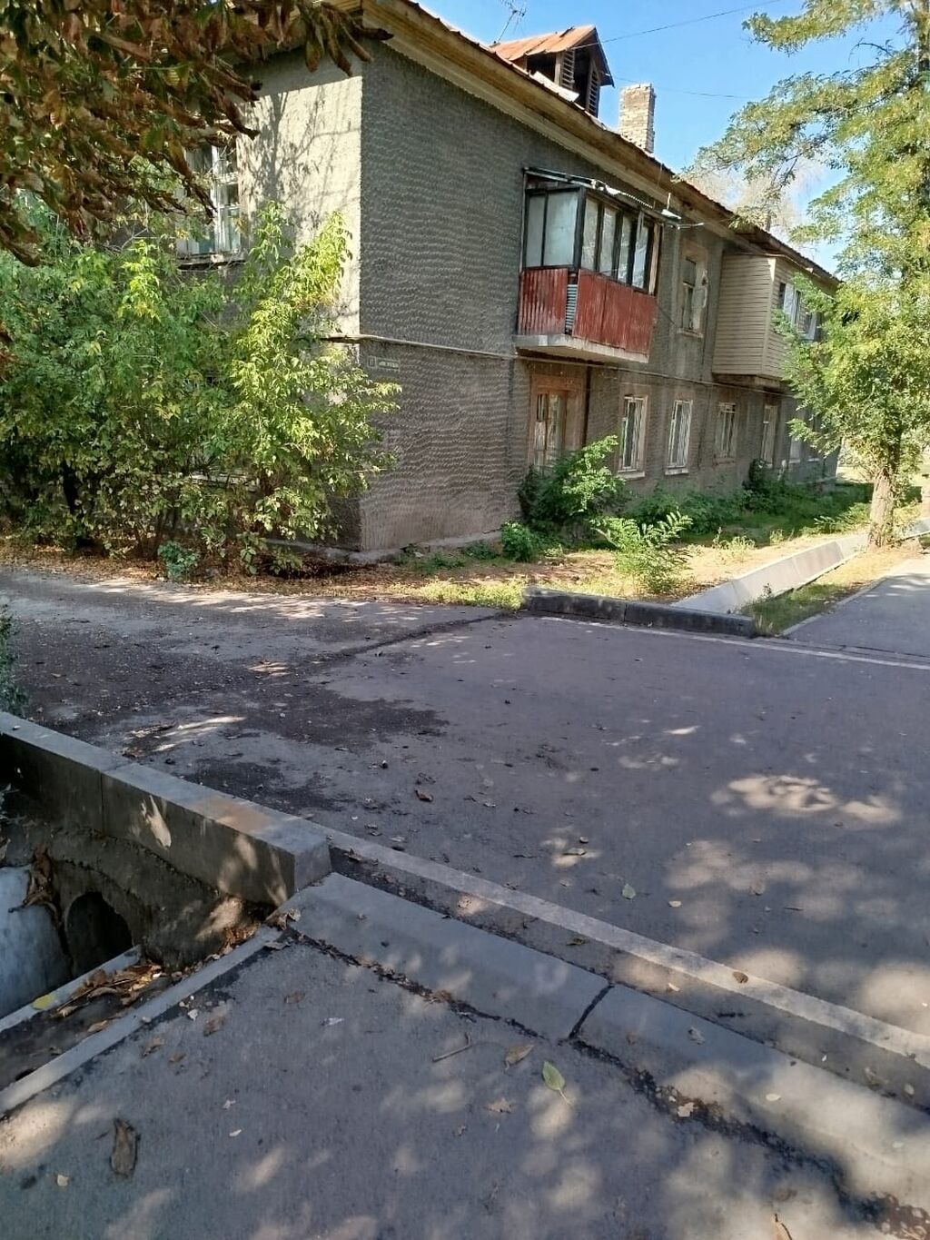 2 комнаты, 39 м², Интергельпо Индивидуалка, 2 этаж, Старый ремонт: фото 2