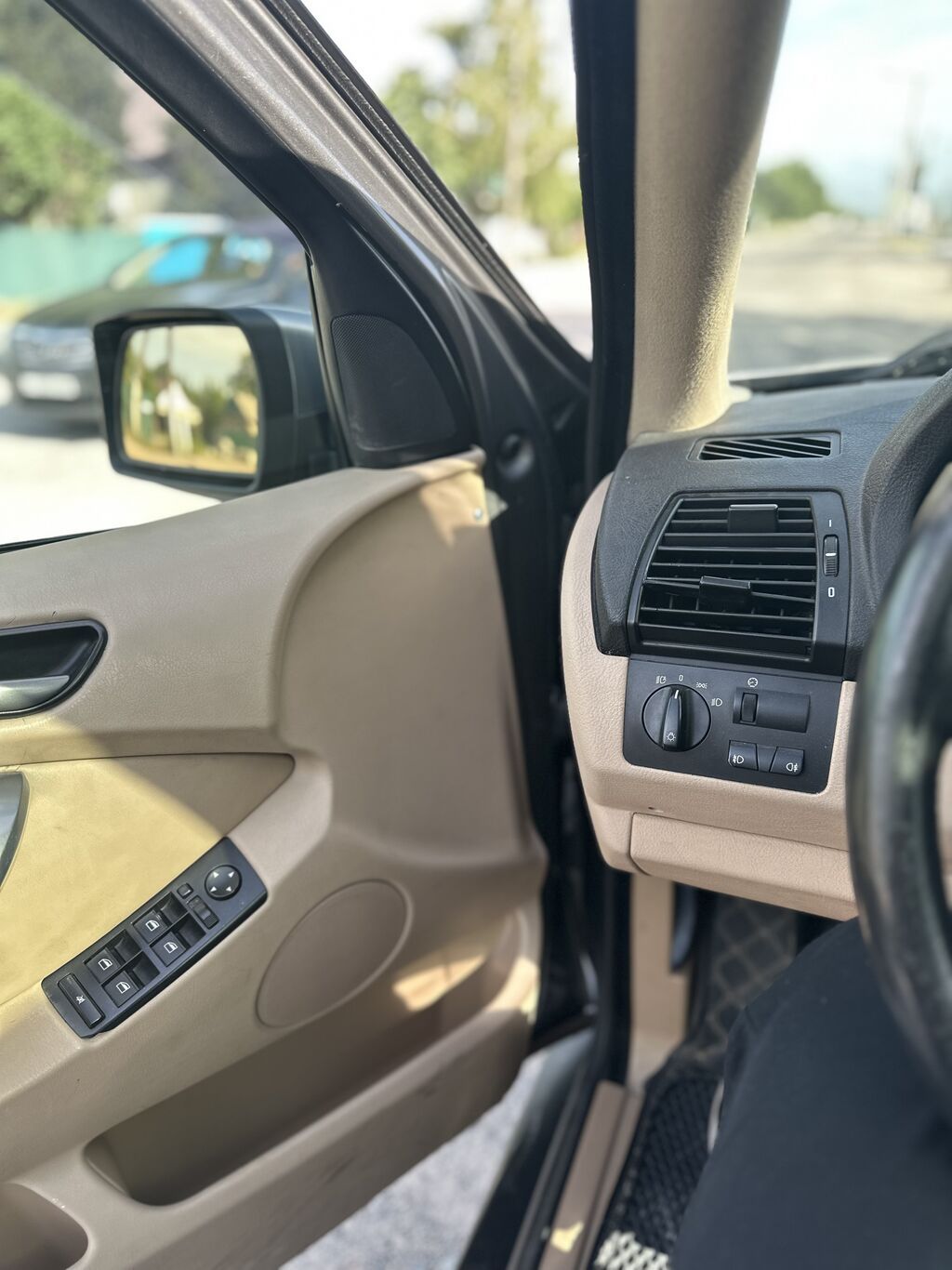 BMW X5: 2004 г., 4.4 л, Автомат, Бензин, Кроссовер: фото 3