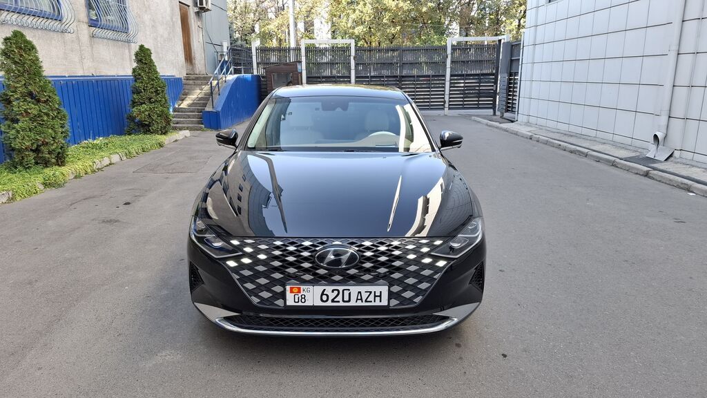 Hyundai Grandeur: 2020 г., 2.4 л, Автомат, Гибрид, Седан: фото 2