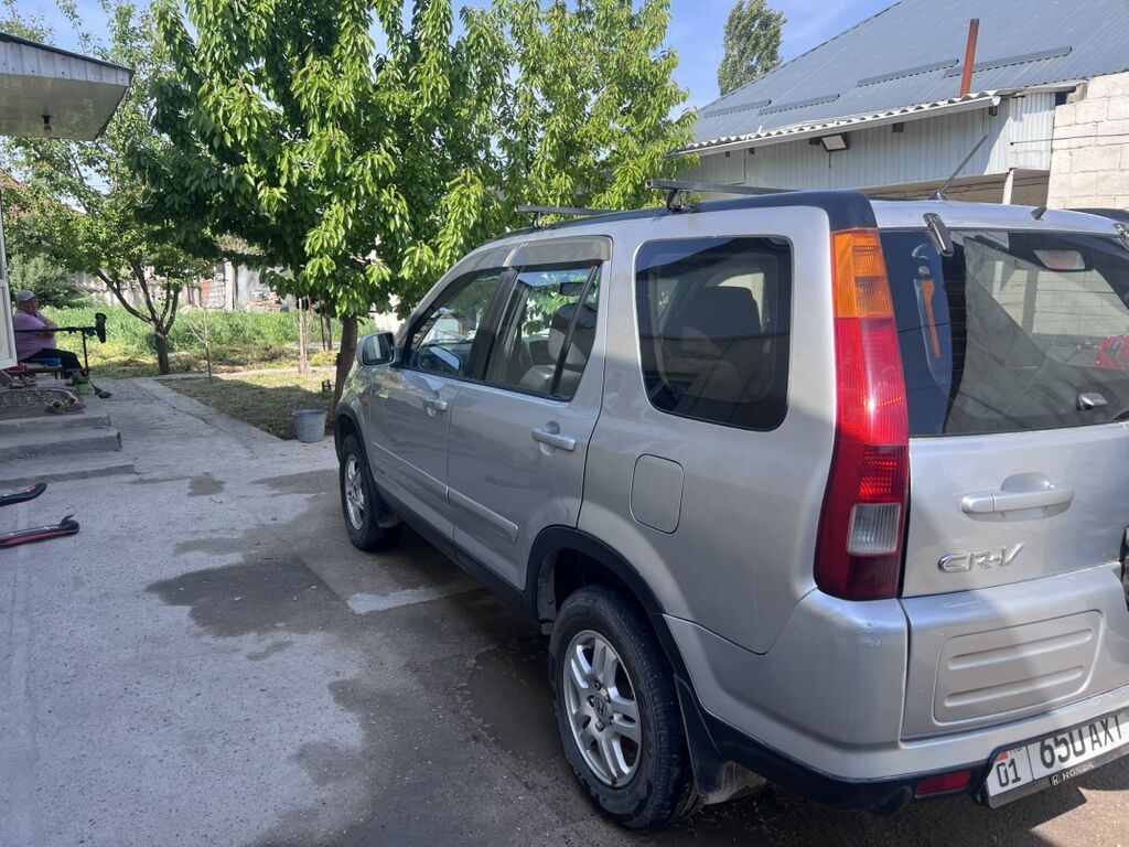 Honda CR-V: 2003 г., 2 л, Кроссовер: фото 2