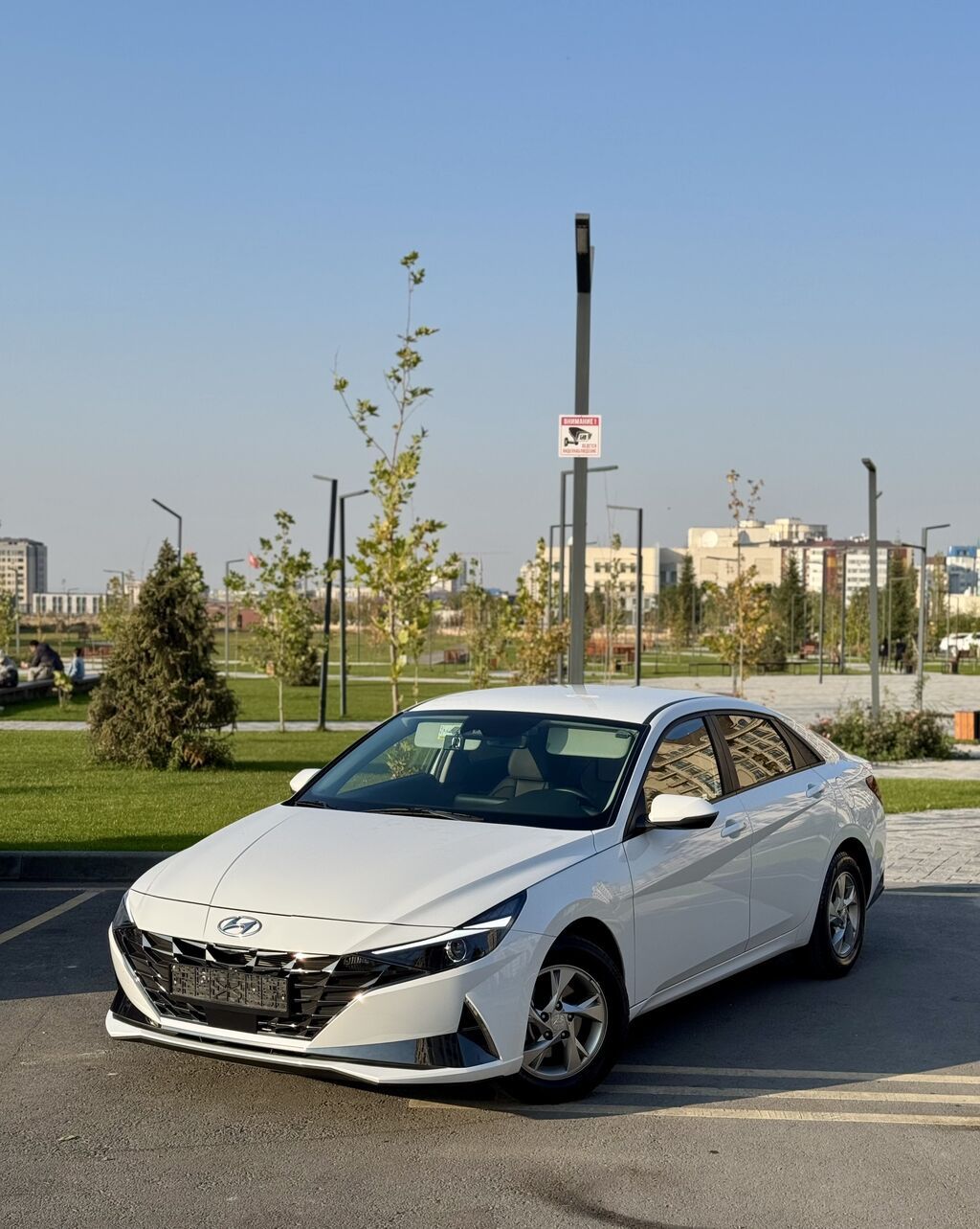Hyundai Avante: 2021 г., 1.6 л, Автомат, Бензин, Седан: фото 2