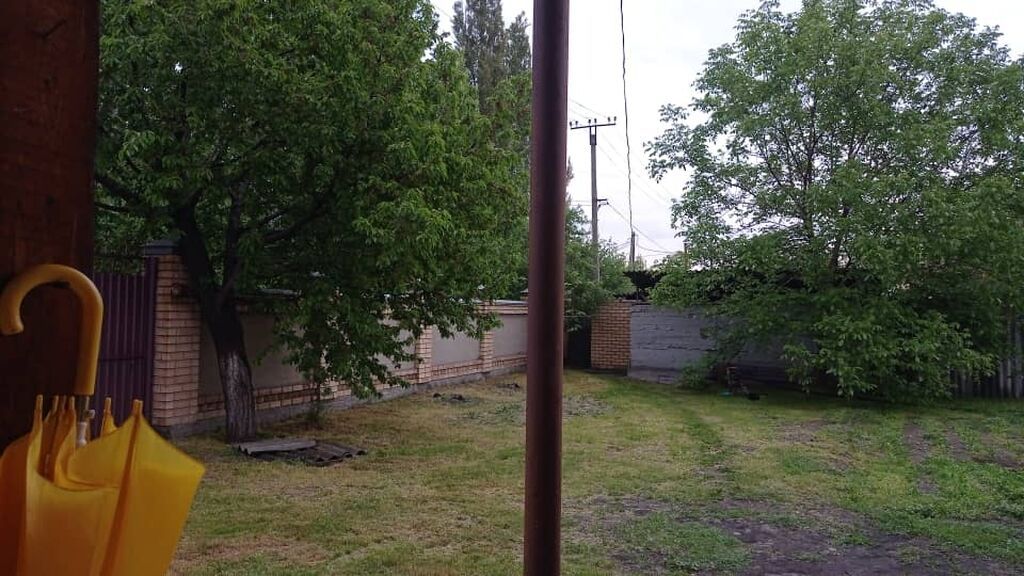 Срочно продаю Большой дом г.Бишкек,Первомайский район ж/м Ак-: фото 8