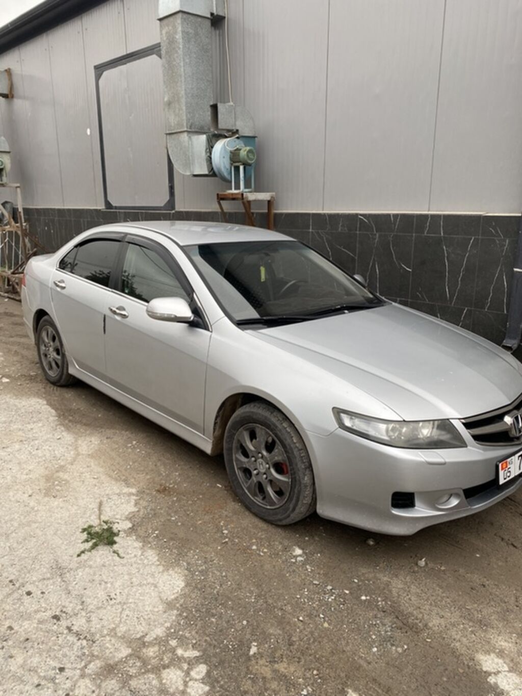 Honda Accord: 2008 г., 2 л, Механика, Бензин, Седан: фото 2