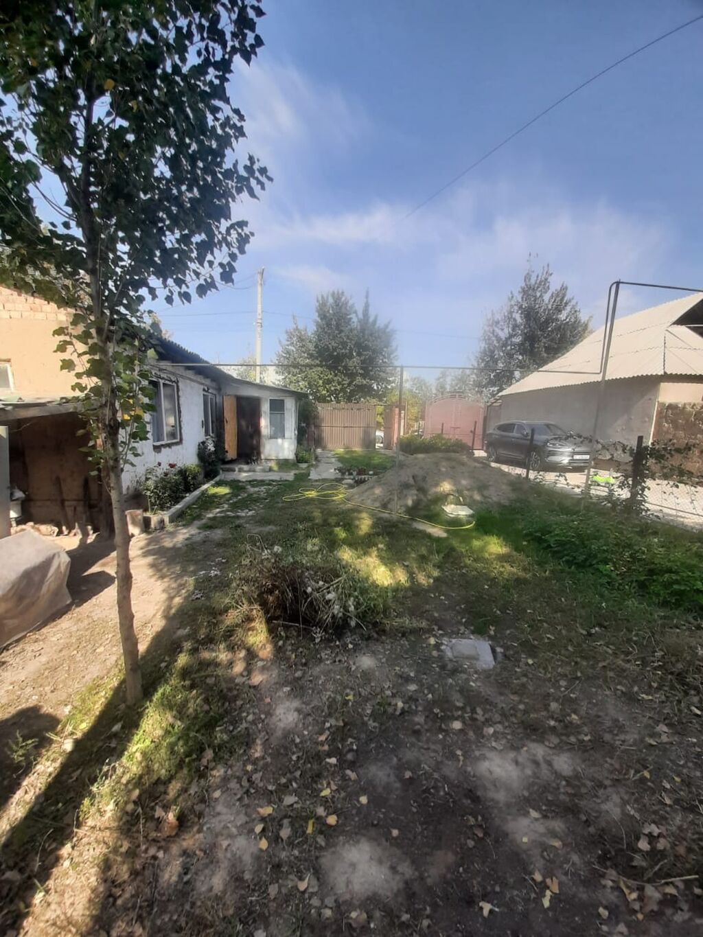 3 комнаты, 45 м², 3 соток, Бишкек, 110 квартал Риэлтор: фото 1