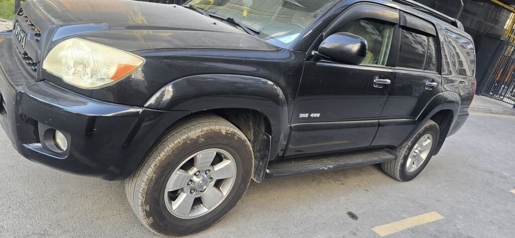 Toyota 4Runner: 2008 г., 4 л, Автомат, Бензин, Внедорожник: фото 3