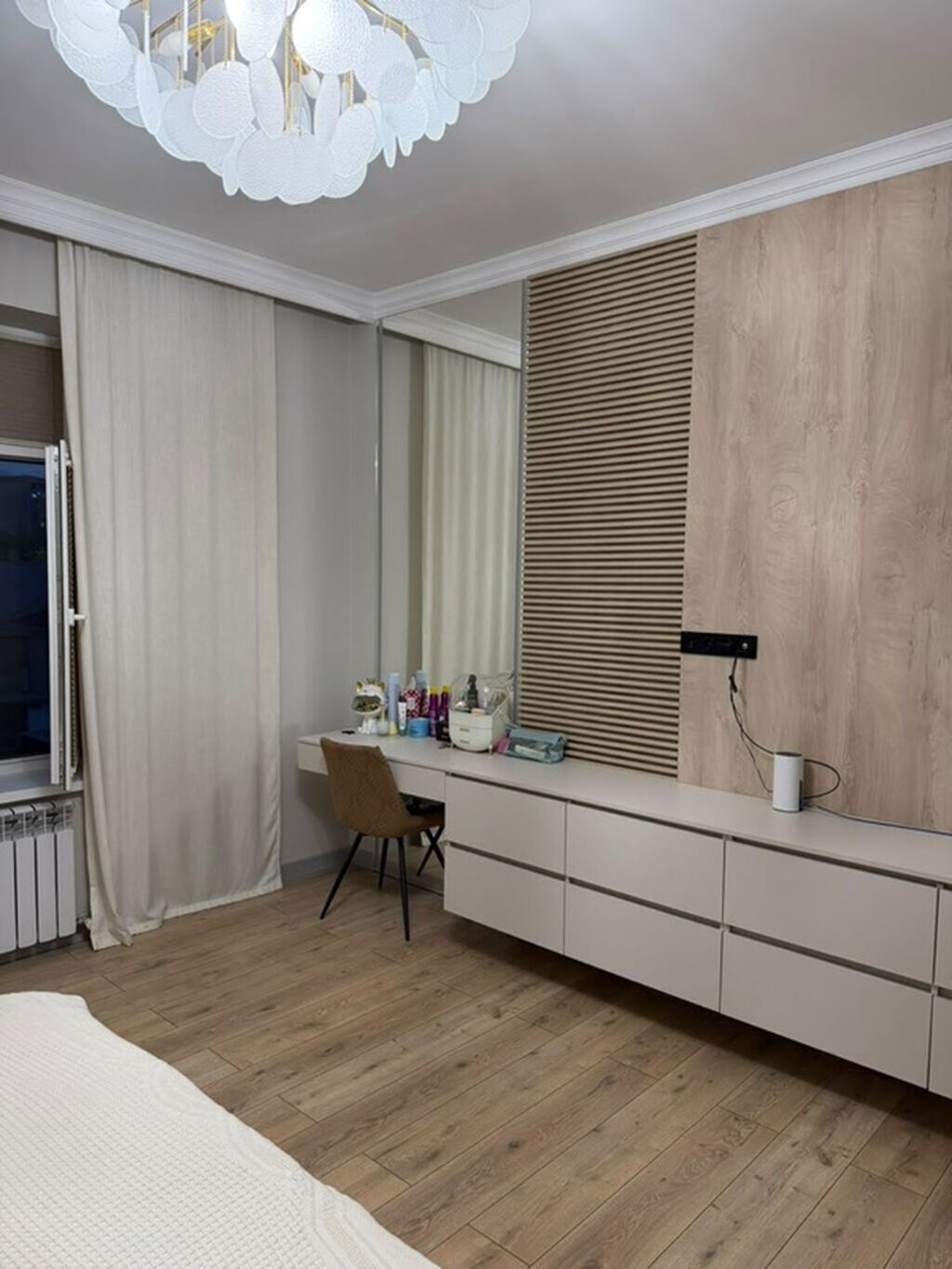 6 комнат, 200 м², 4 соток, Бишкек, Кок-Жар ж/м Риэлтор: фото 7