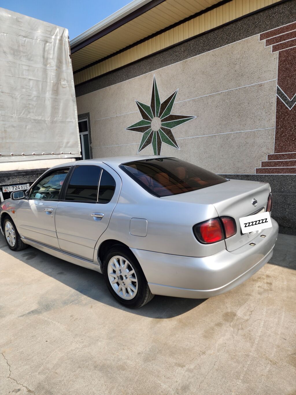Nissan Primera: 2001 г., 1.8 л, Механика, Бензин, Седан: фото 3