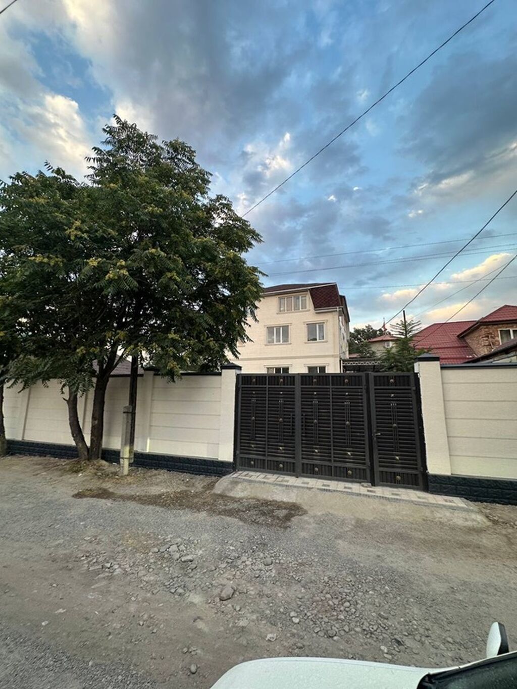 6 комнат и более, 431 м², 5 соток, Бишкек, Рабочий Городок Собственник: фото 2