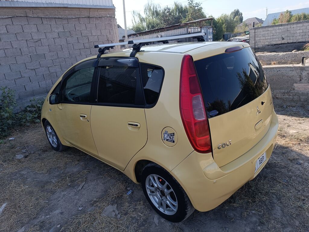 Mitsubishi Colt: 2004 г., Хэтчбэк: фото 4