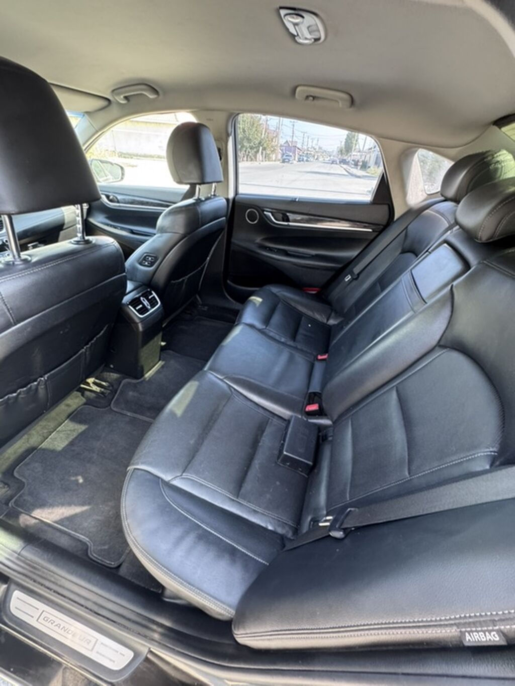 Hyundai Grandeur: 2018 г., 3 л, Автомат, Газ, Седан: фото 6