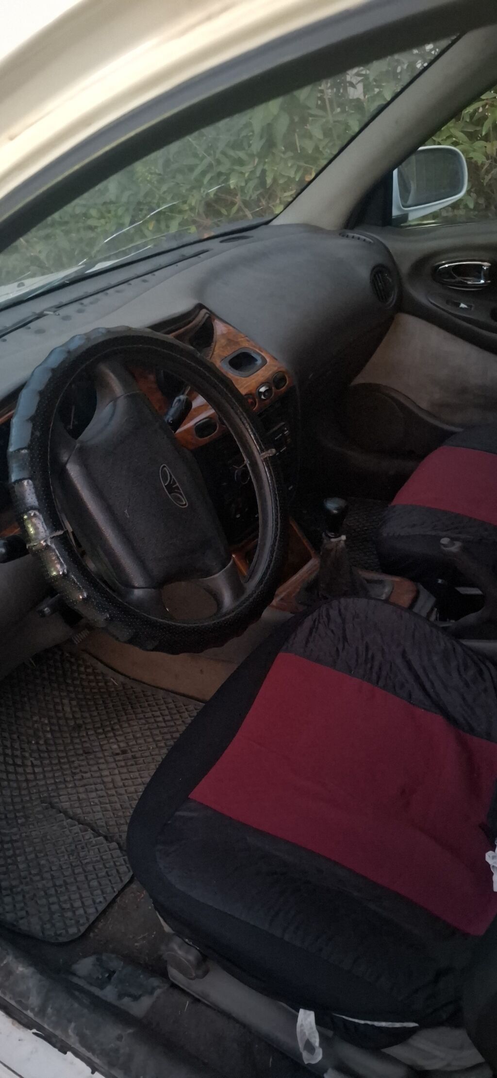 Daewoo Leganza: 1998 г., 1.8 л, Механика, Бензин, Седан: фото 3