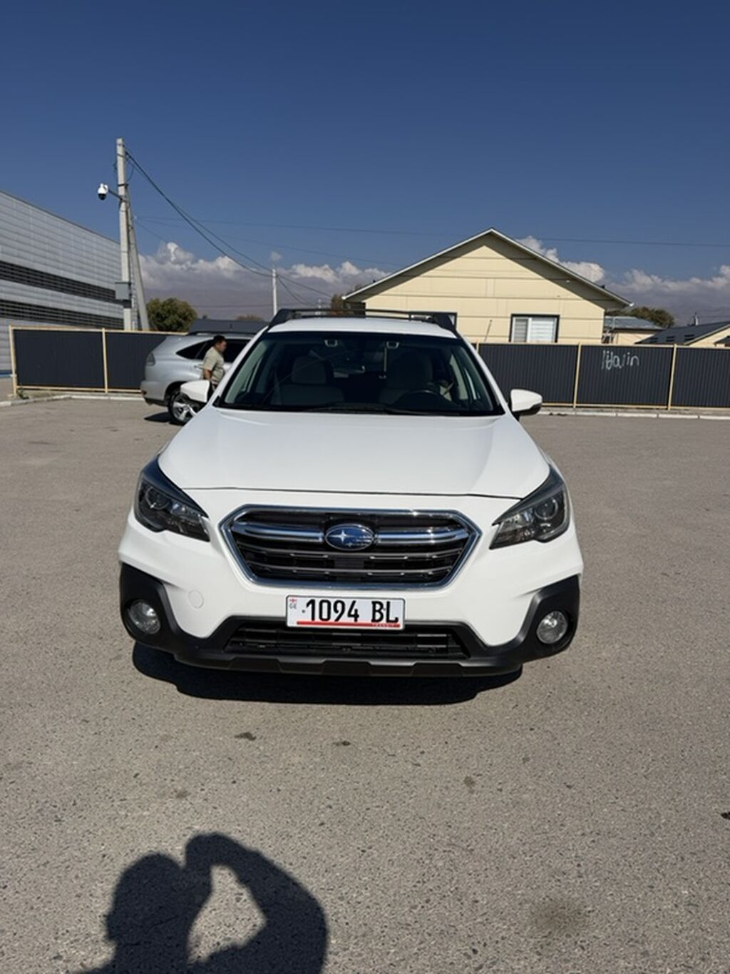 Subaru Outback: 2019 г., 2.5 л, Автомат, Бензин, Универсал: фото 1